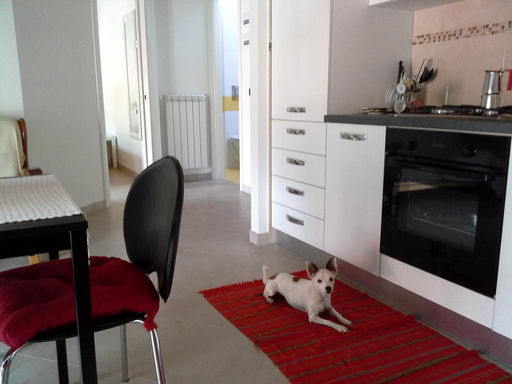 Casa Vacanze The Flea'S Home Fondi Oda fotoğraf